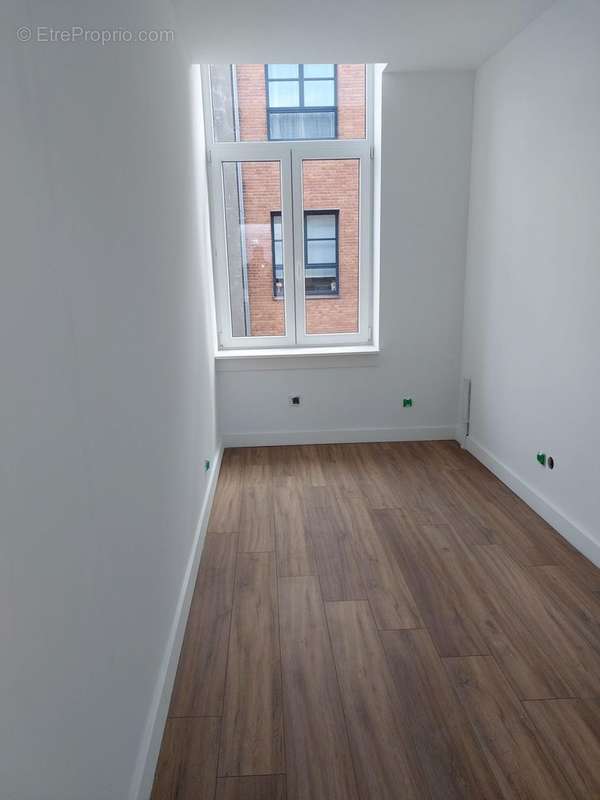 Chambres au 1er étage  - Appartement à TOURCOING