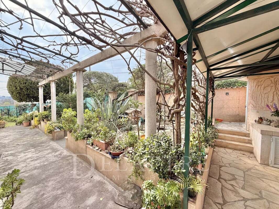 Maison à ANTIBES