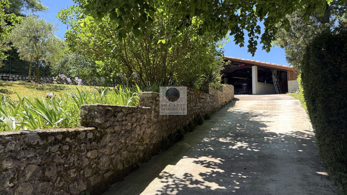 Maison à CHABEUIL