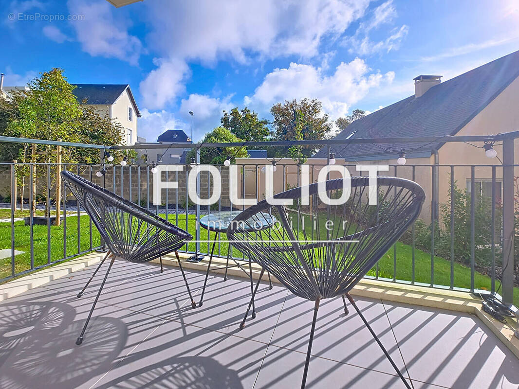 Appartement à DONVILLE-LES-BAINS