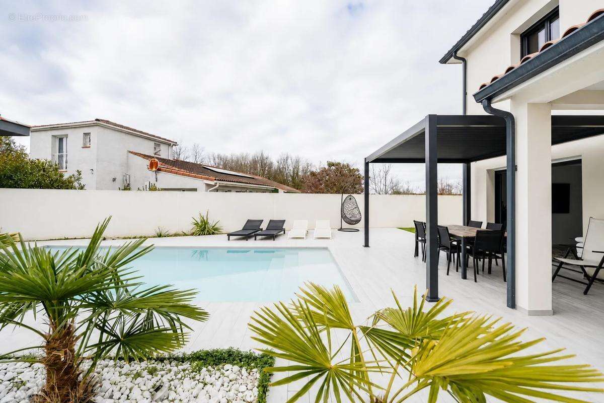 Maison moderne 5 pièces avec piscine à Merville - photo 9