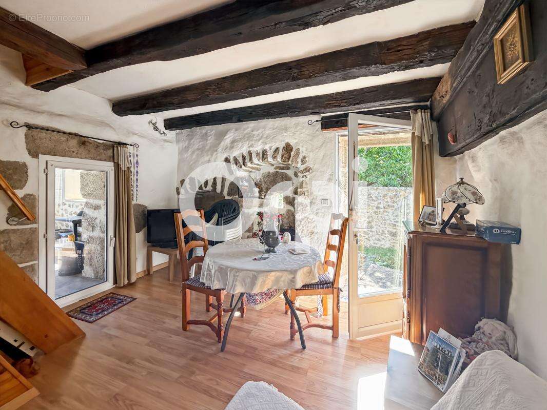 Maison à PRUNET
