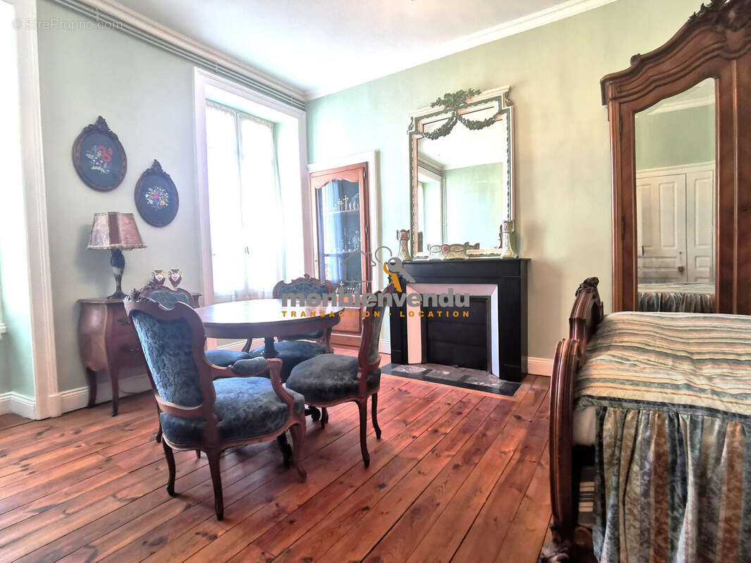 Appartement à AURILLAC