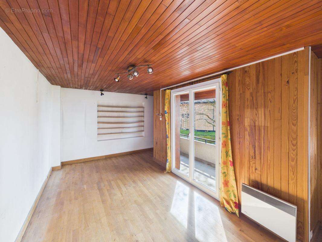 Appartement à SAINTE-HELENE-DU-LAC