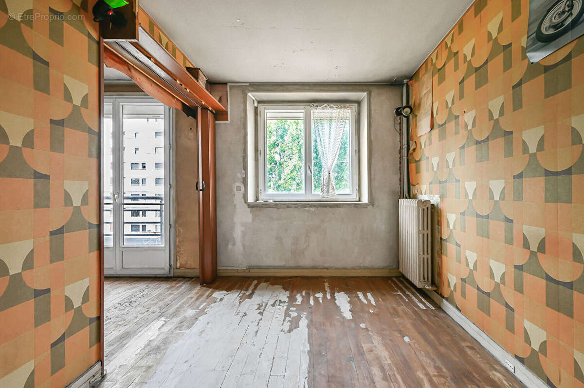 Appartement à ISSY-LES-MOULINEAUX