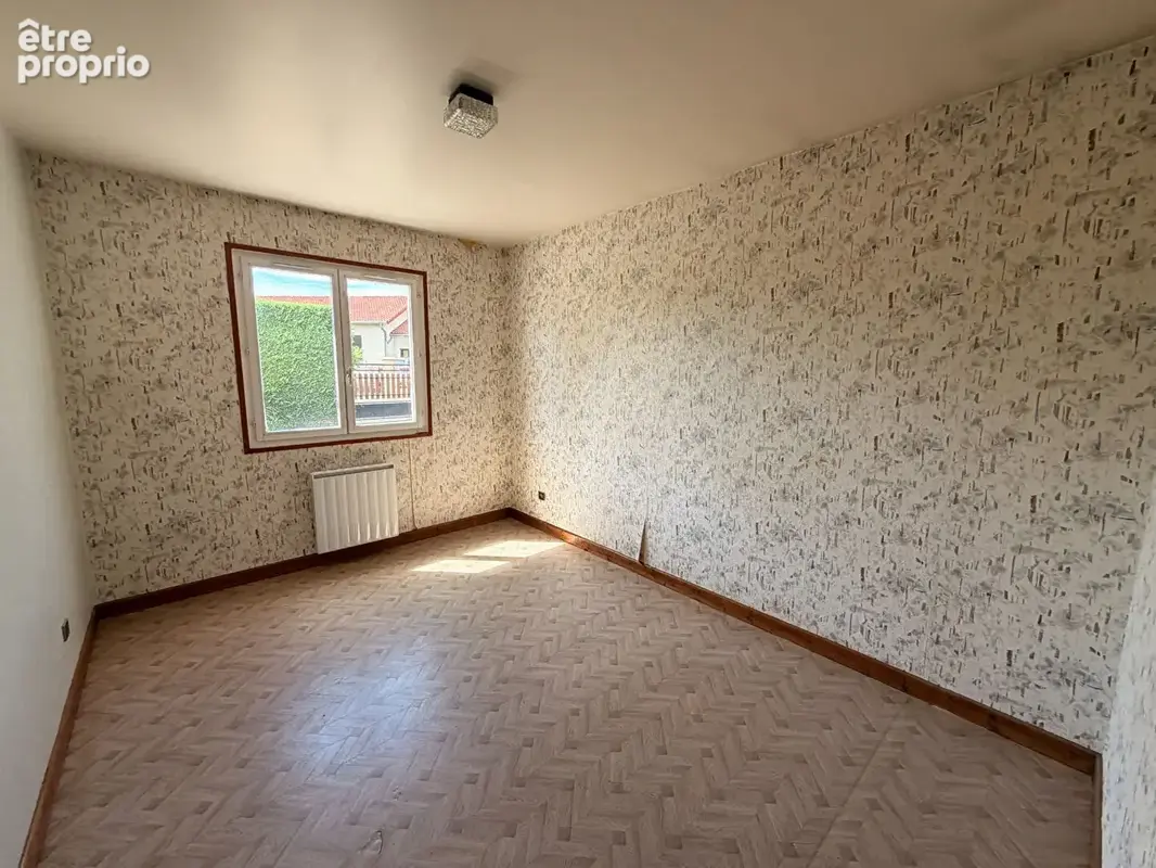 Une maison facile à vivre de plain pied sur un beau terrain clos de 996 m² ! - photo 11