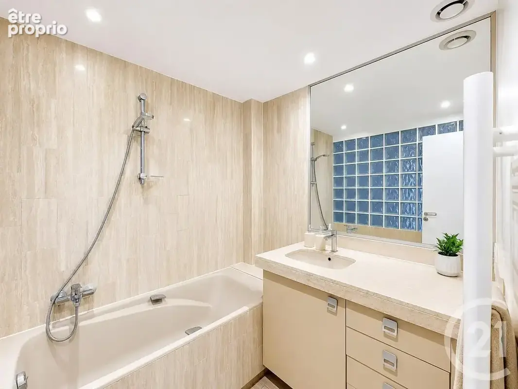 Appartement 53 m² à Paris-14e  - photo 6