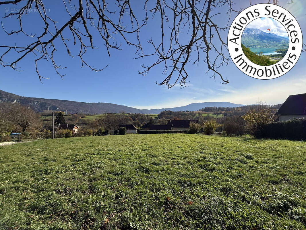 Terrain à NOVALAISE