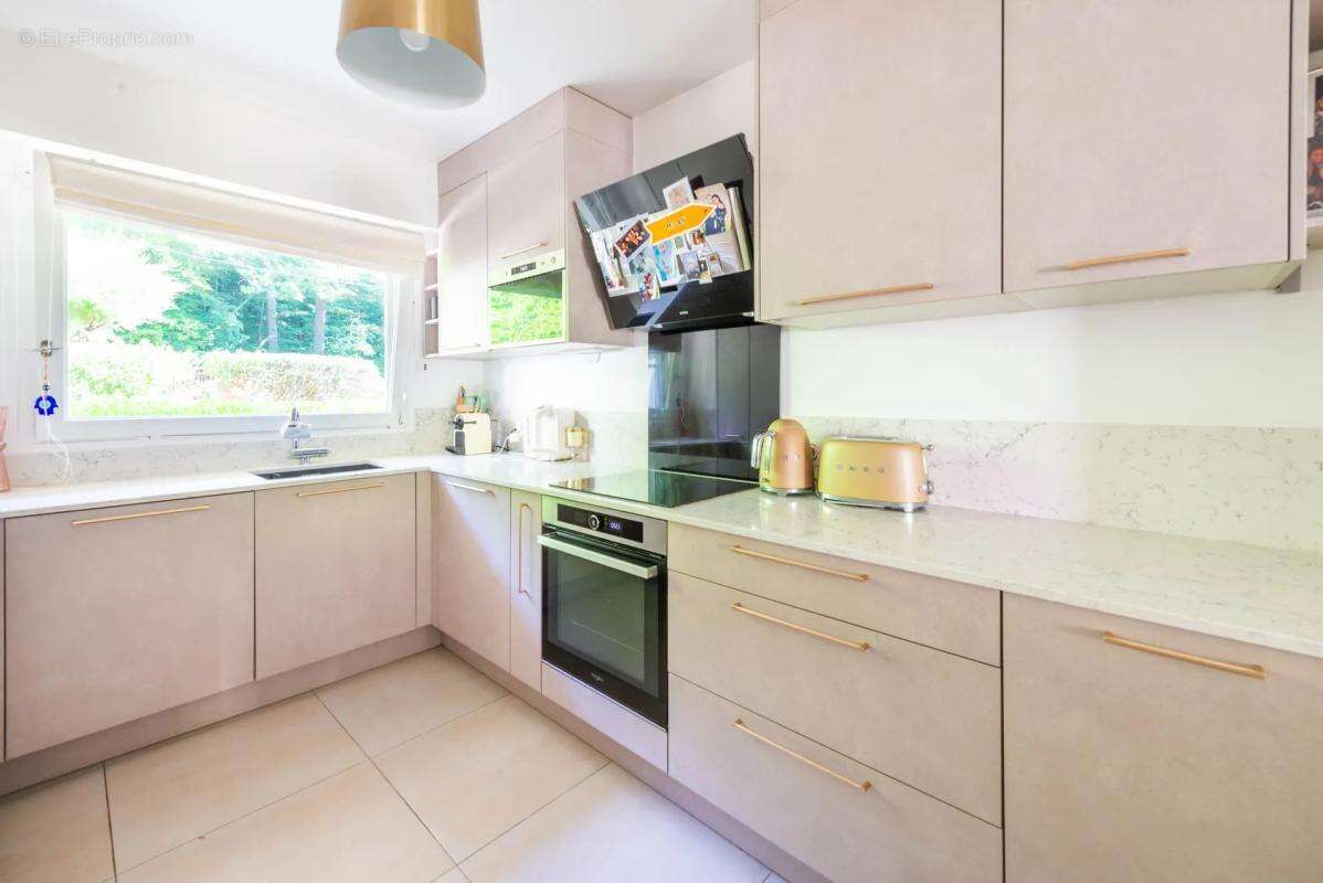 Appartement duplex de 4 pièces de 98 m² à Ville-d'Avray - photo 5