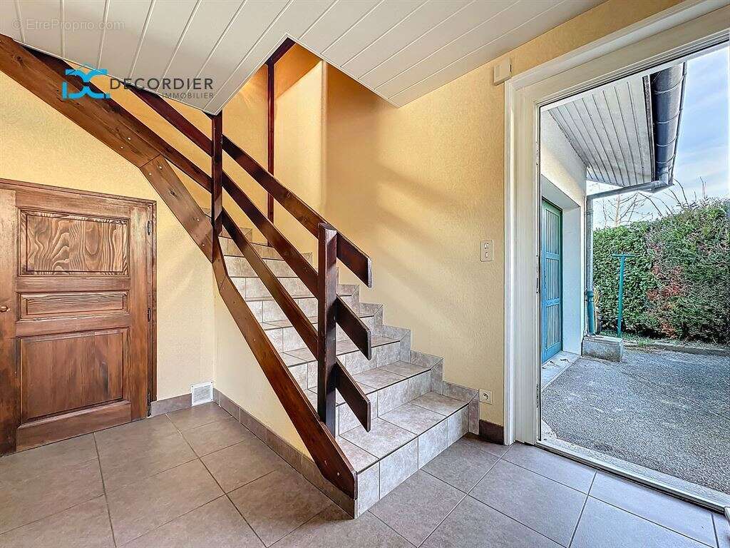 Maison à NEUVECELLE