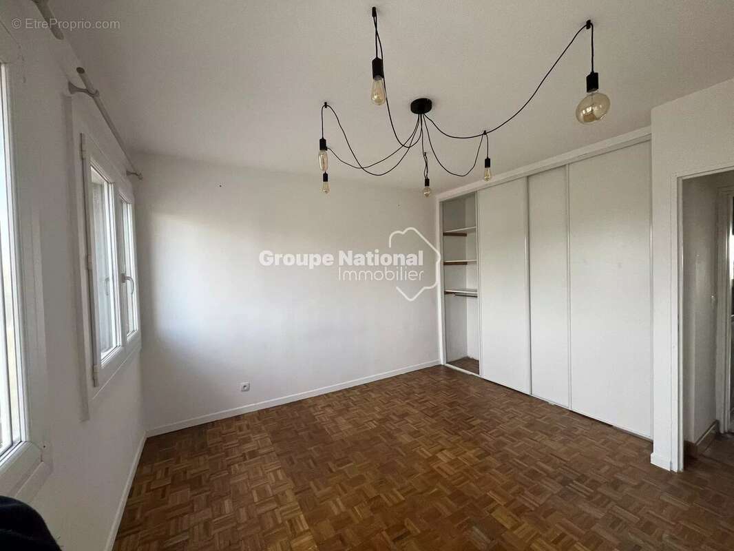 Appartement à SALON-DE-PROVENCE