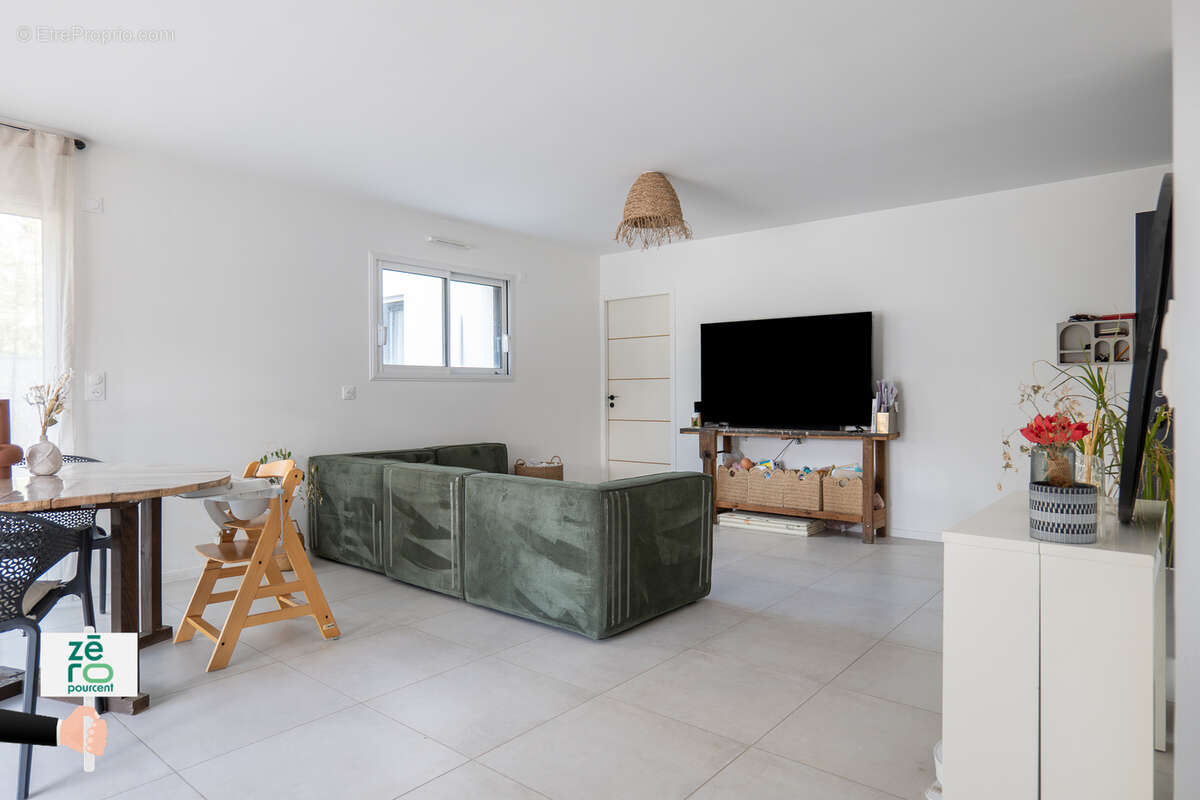CHALLANS   Le confort du neuf… sans attendre la construction ! - photo 8