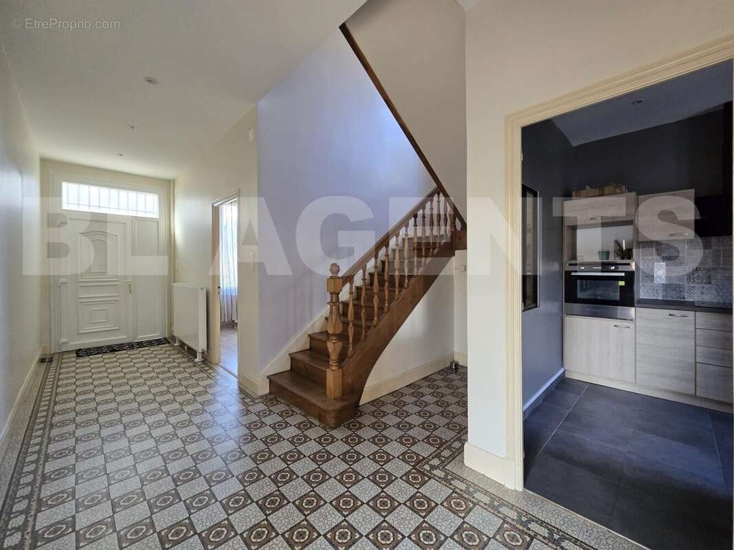 17 - Maison à CASTELSARRASIN