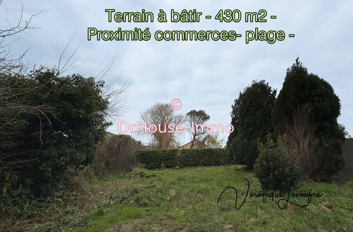 Terrain à BLAINVILLE-SUR-MER
