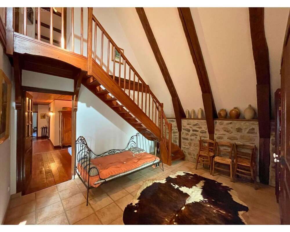 Photo 2 - Maison à CHASTREIX