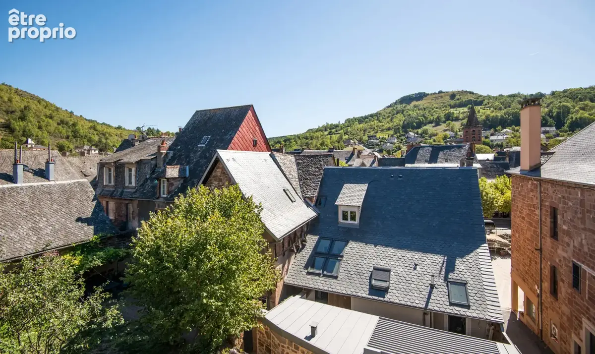 MARCILLAC   Maison de village avec beaux volumes et fort potentiel ! - photo 10
