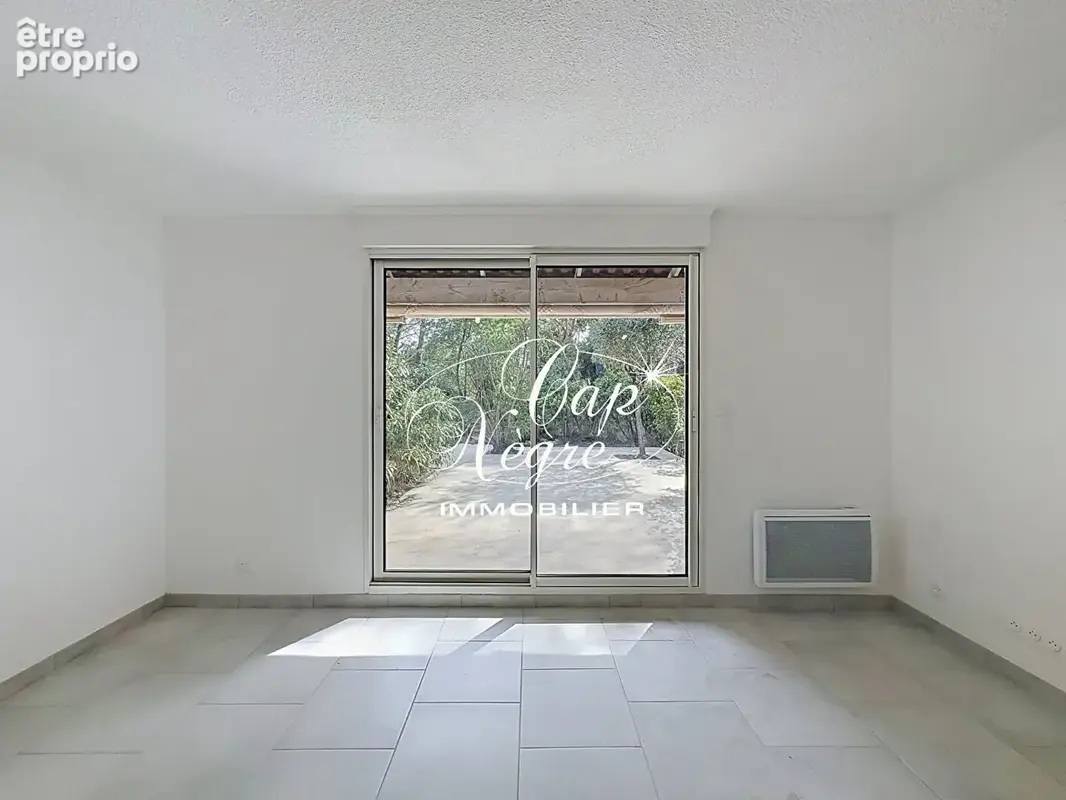Appartement T2 cabine avec terrasse et piscine - Cavalière - photo 3