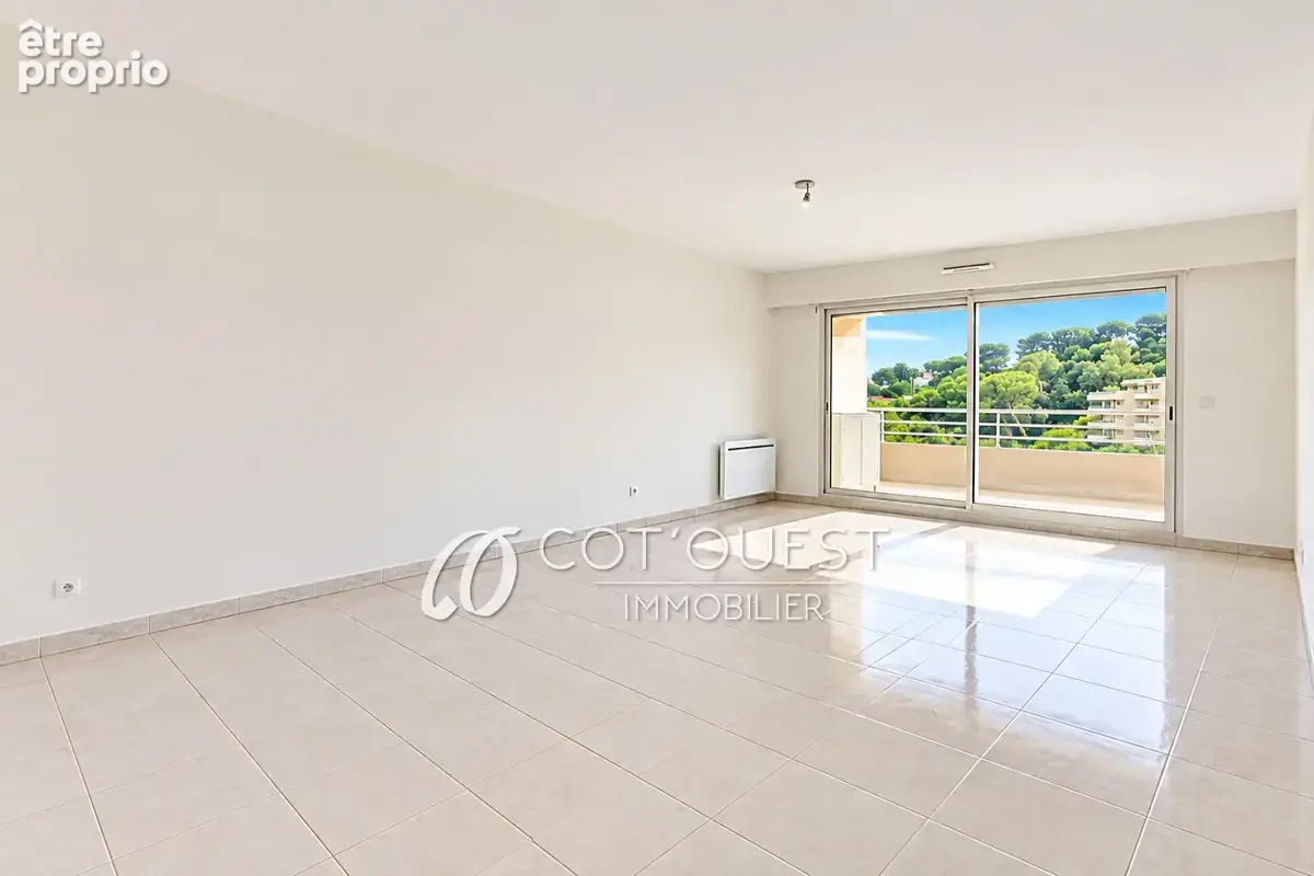 Appartement 3 pièces 74 m² à vendre à Nice (06200) - photo 2