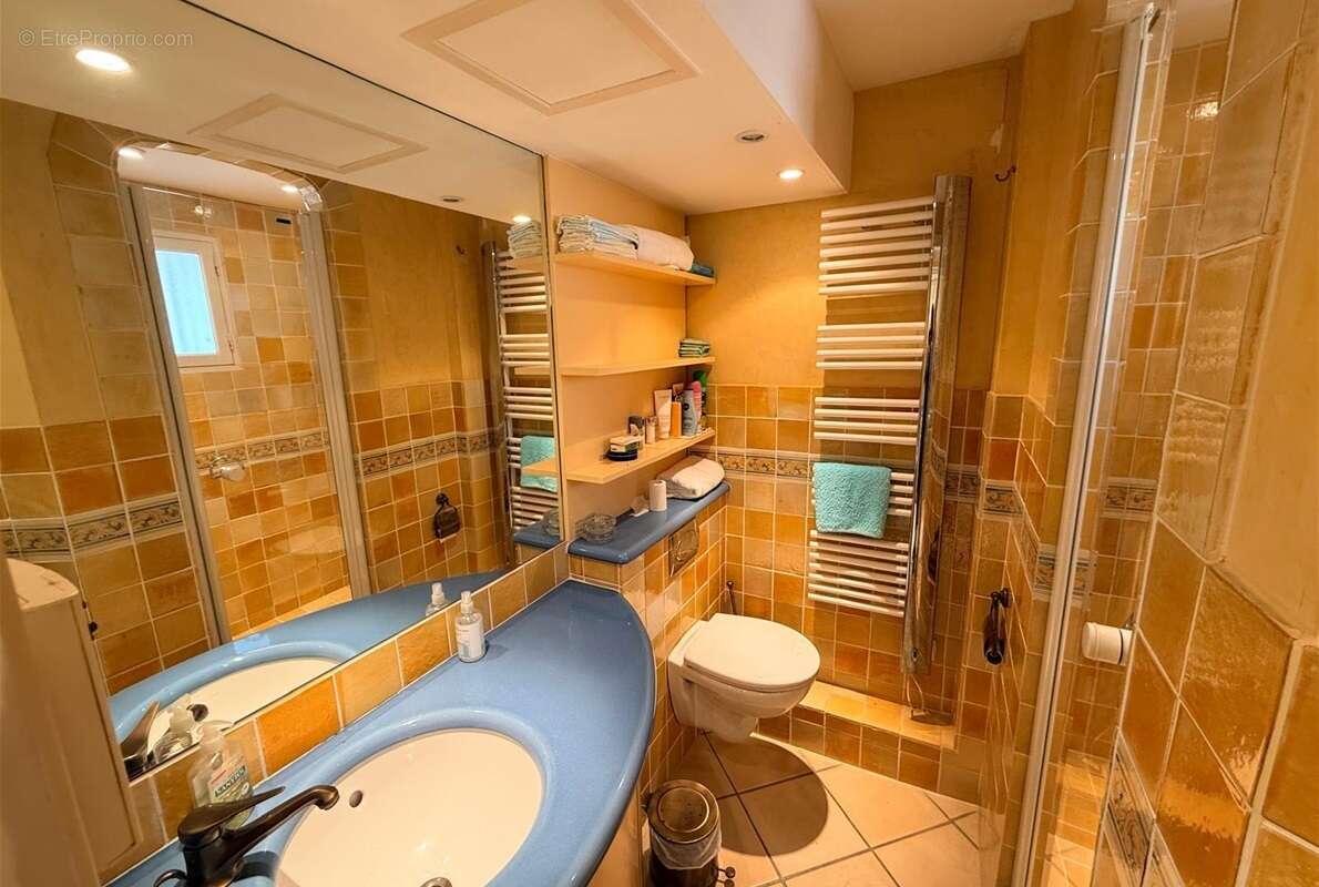 Appartement à GRIMAUD