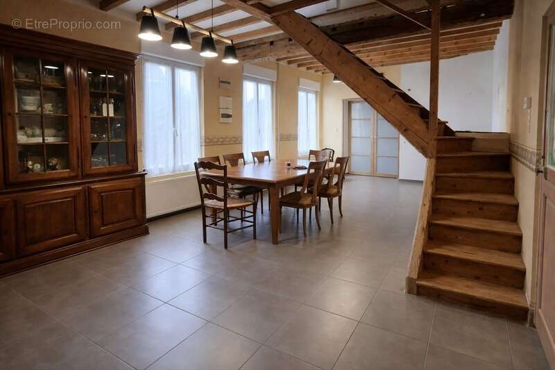 Maison à HOMBLIERES
