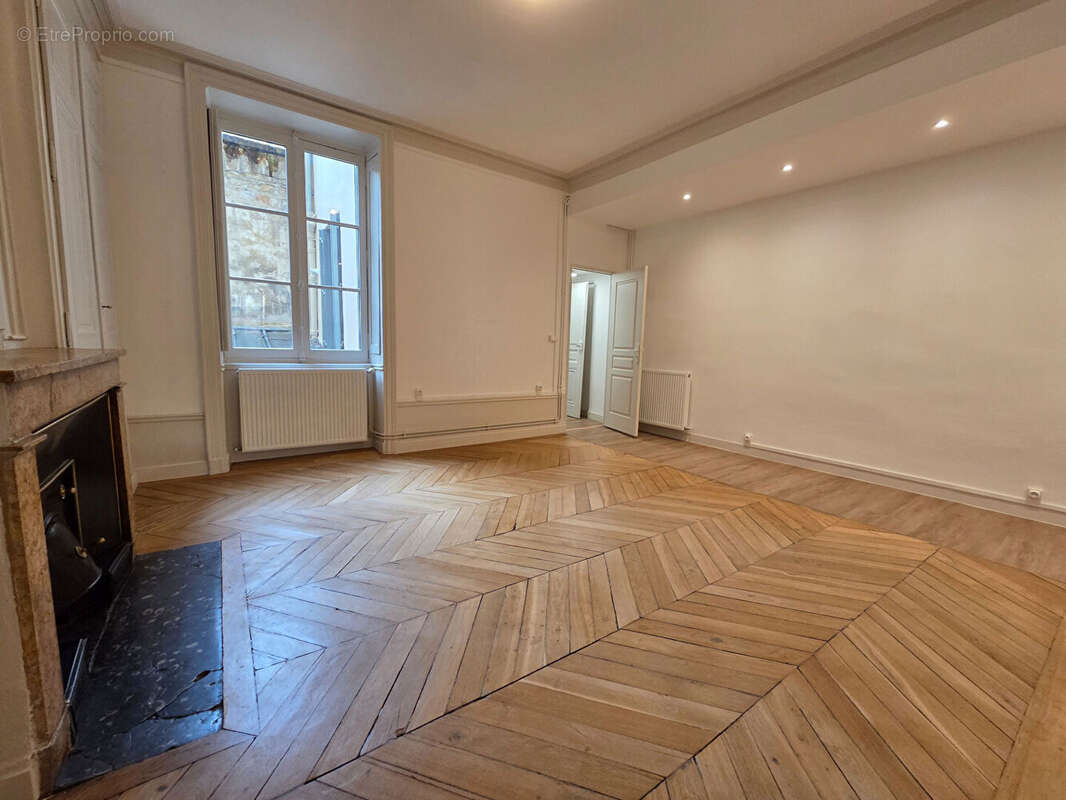 Appartement à LYON-2E