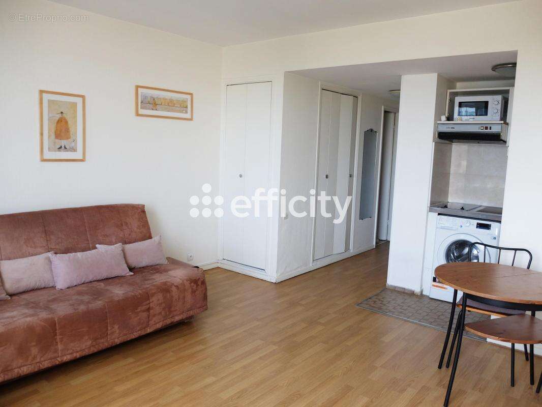 Appartement à PUTEAUX