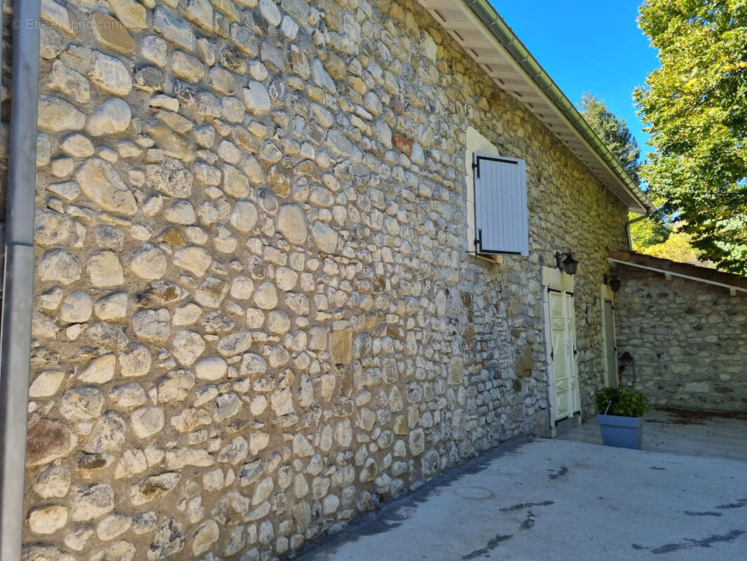 Maison à VEYNES