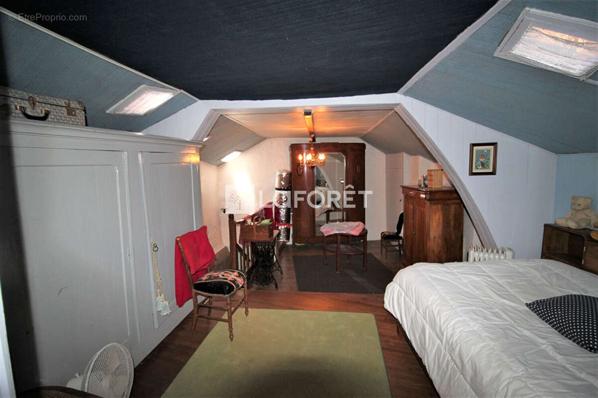 Maison ancienne à rafraichir Mareuil En Périgord 4 pièces 81 m2 avec  cours et grange non attenante - photo 12