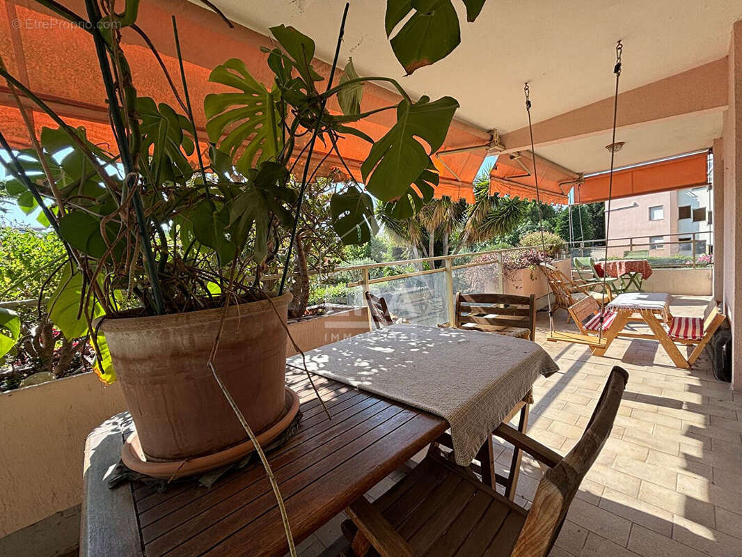 Appartement à CAGNES-SUR-MER