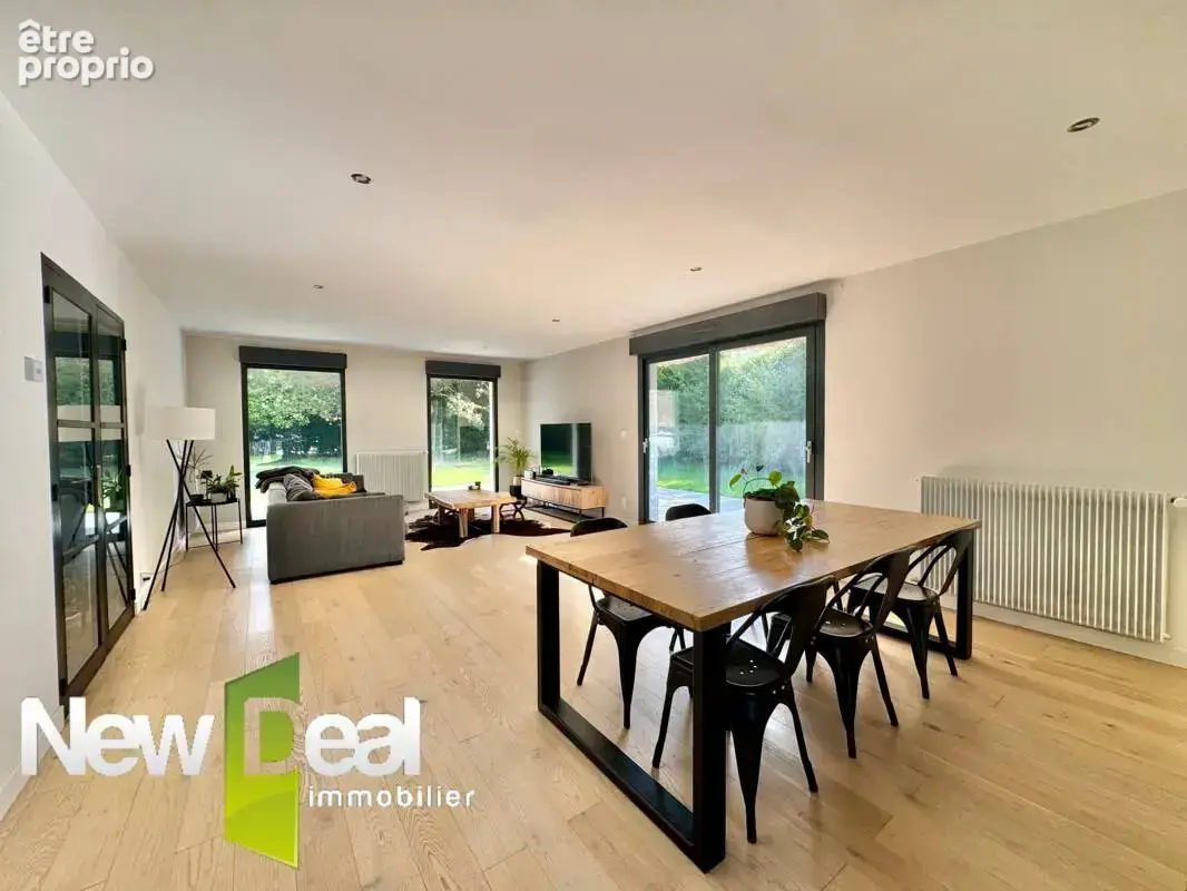Chaumiere rénovee / 5 chambres + 1 bureau / hergnies - photo 8