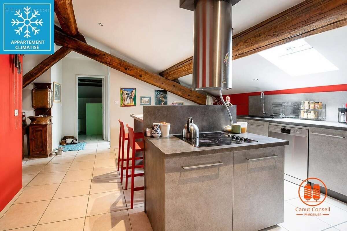 T4 de caractère de 145 m² - Climatisé (DPE : C) - photo 6