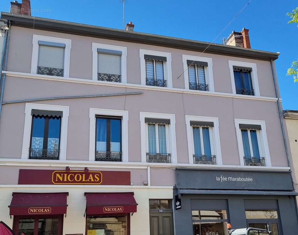 Appartement à LYON-8E