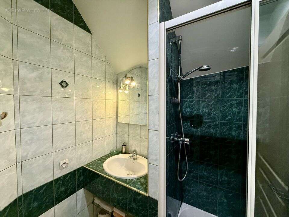 Deux maisons pour la même propriété, ancien prieuré, entre - photo 18