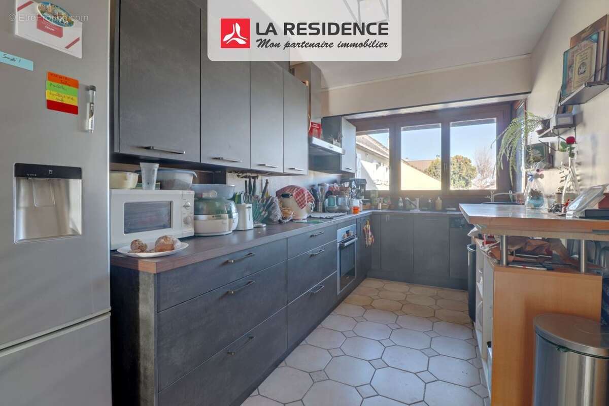 Maison à JOUY-LE-MOUTIER