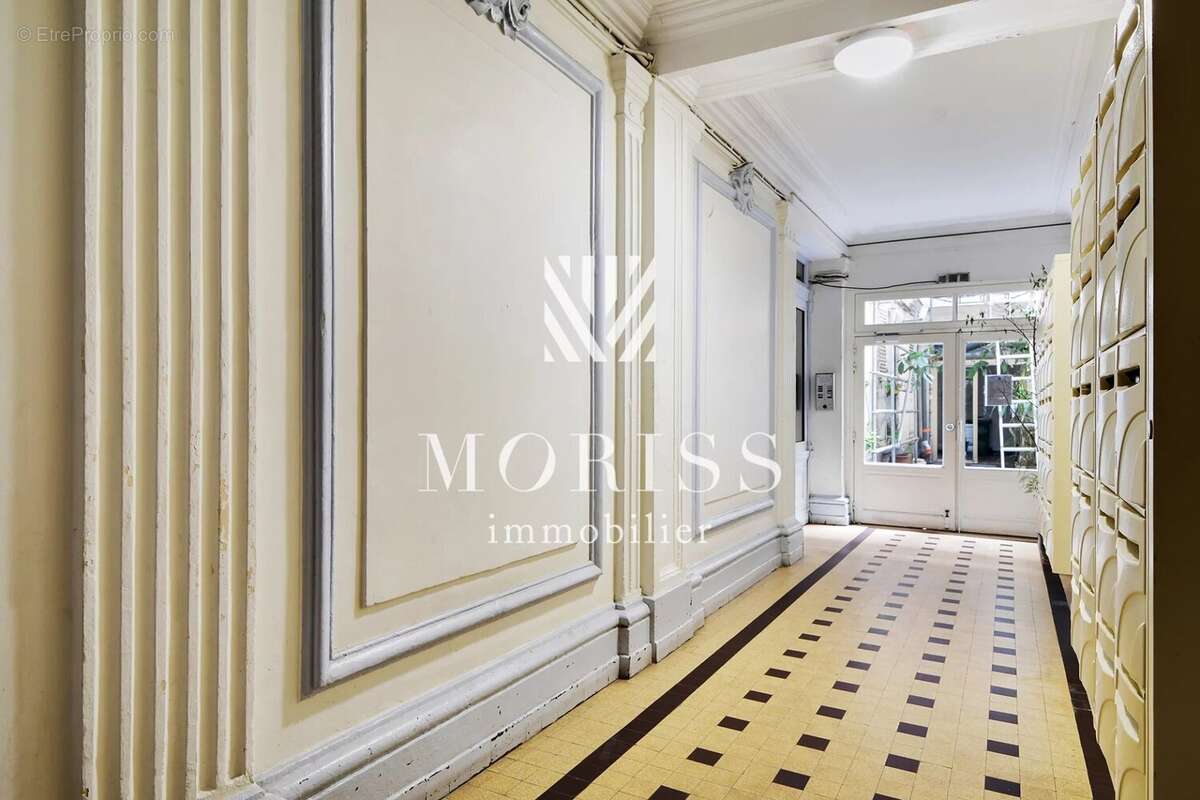 Appartement à PARIS-10E