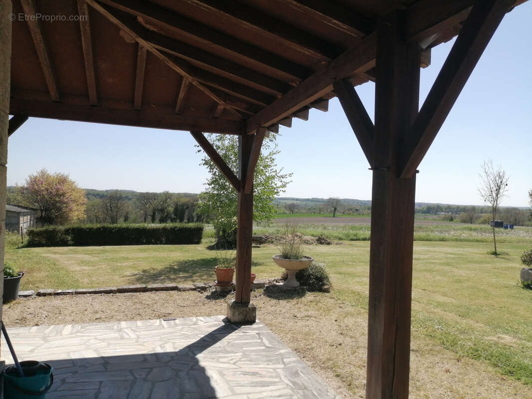 Maison à NABINAUD