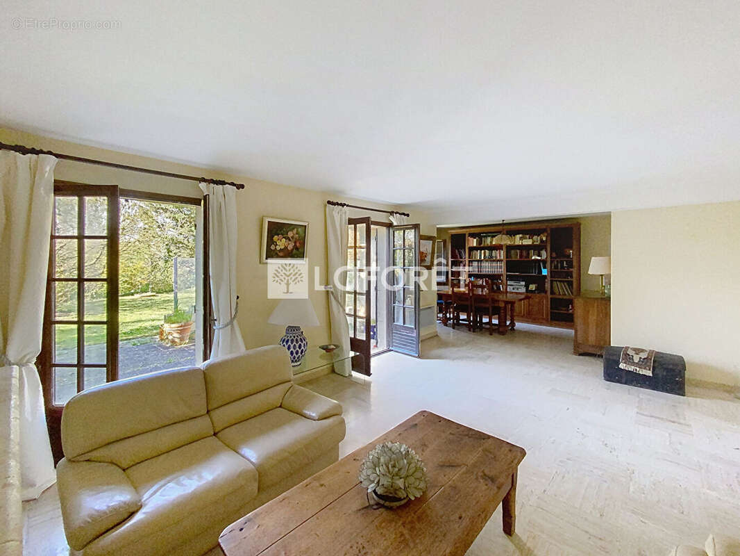 Maison à VILLENNES-SUR-SEINE