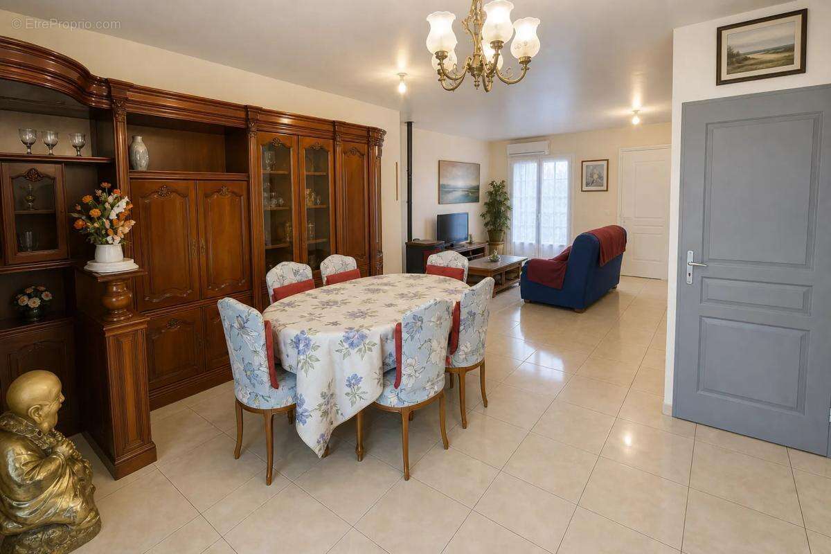 PERPIGNAN Jolie villa 5 pièces, 2 faces, 113M2 ST LOUIS GONZAGUE - photo 14