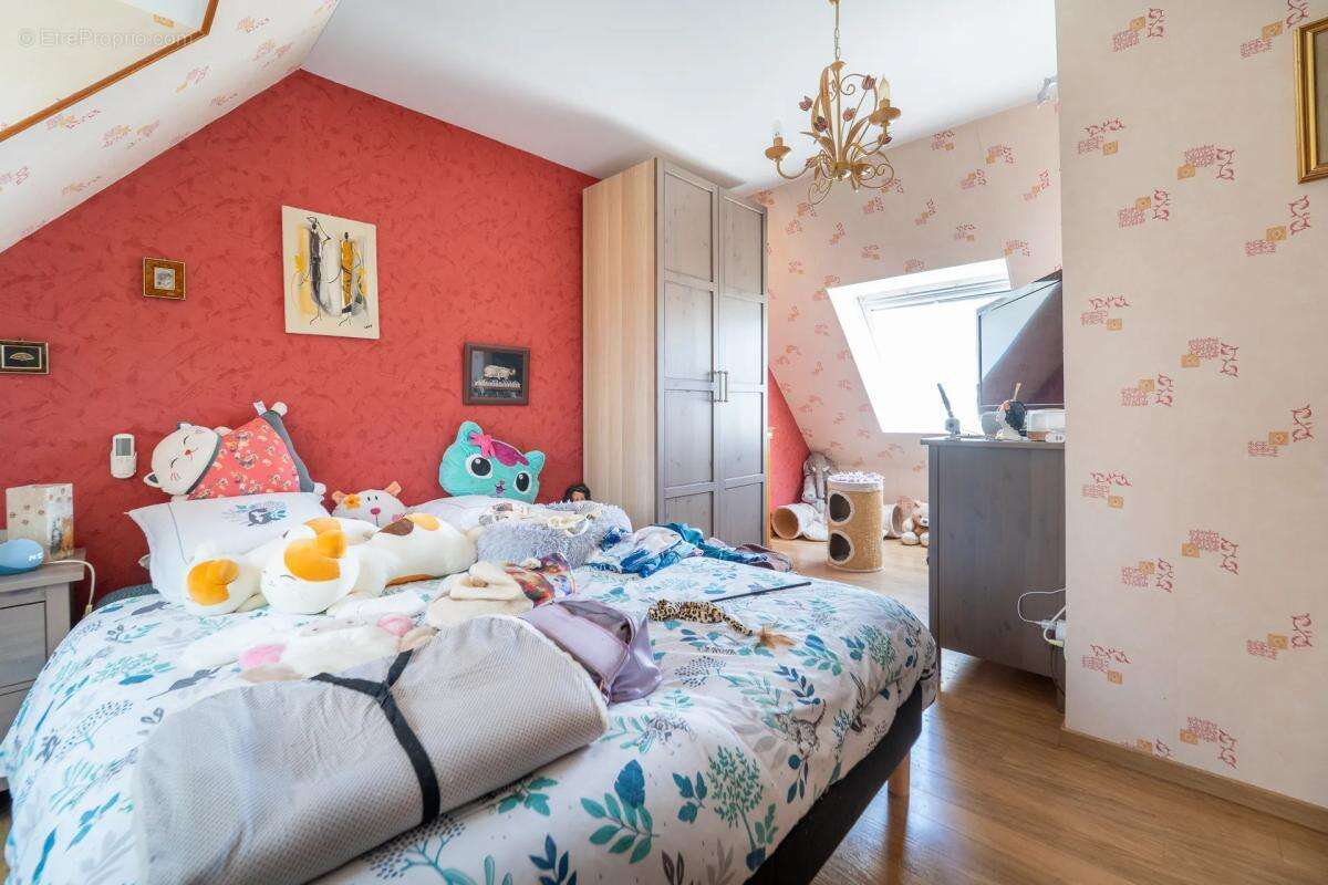 Maison de 5 pièces de 108 m² à Amfreville-sur-Iton - photo 17