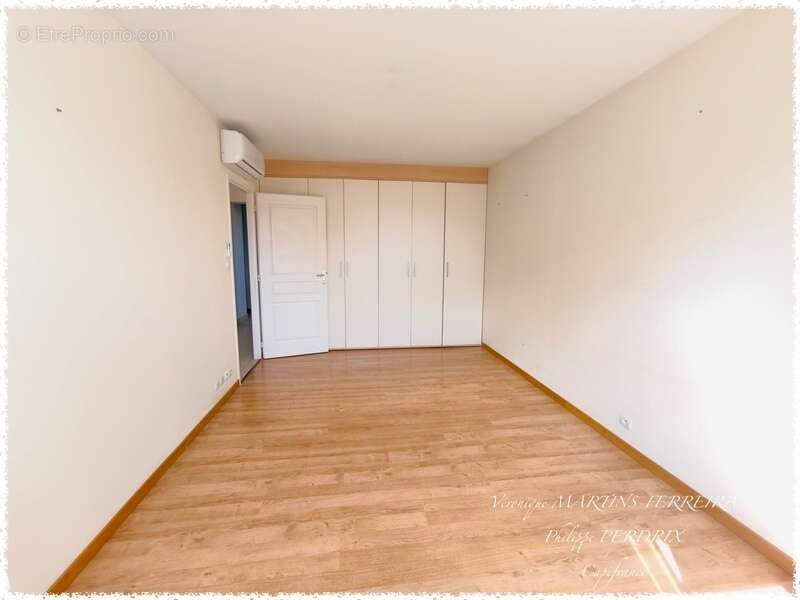 Maison spacieuse avec piscine intérieure et très belles prestations - photo 12