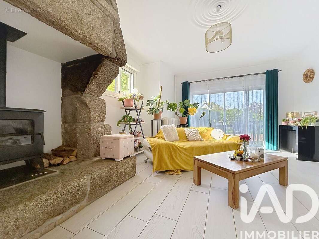 Photo 3 - Maison à LANVOLLON