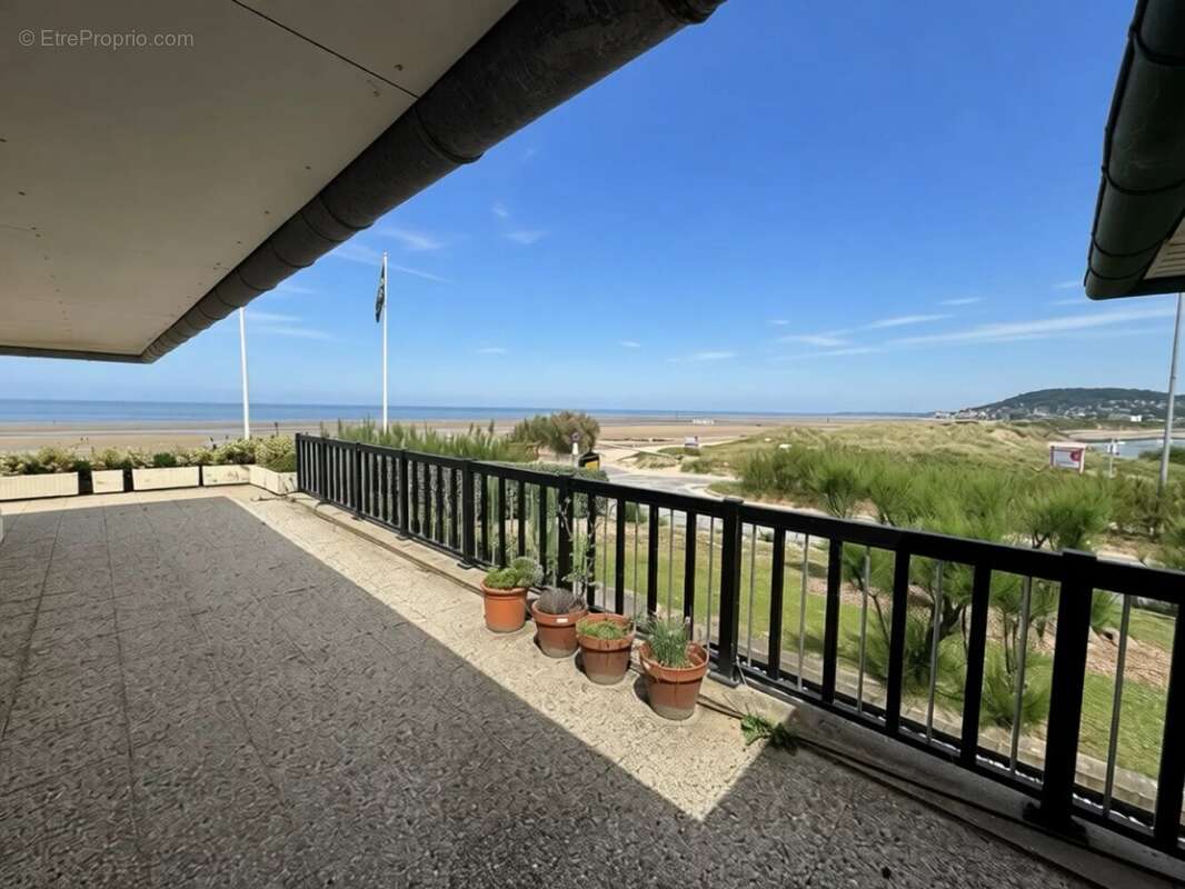 Cabourg - 4 pieces - terrasse plein vue mer d'angle - photo 3