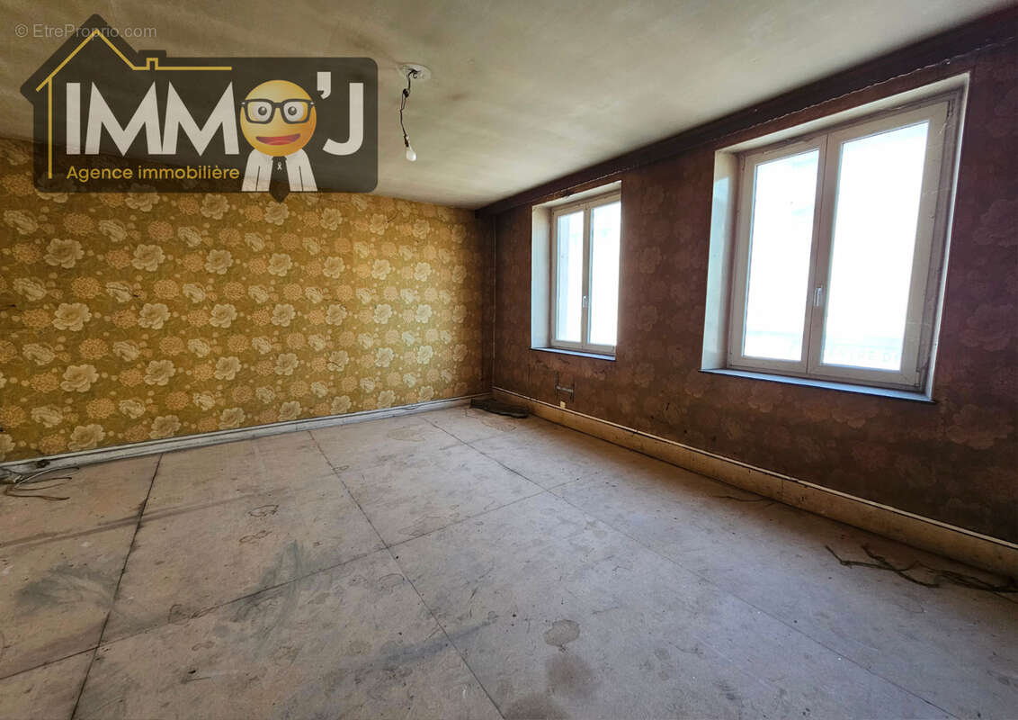 Appartement à PONT-SAINT-VINCENT