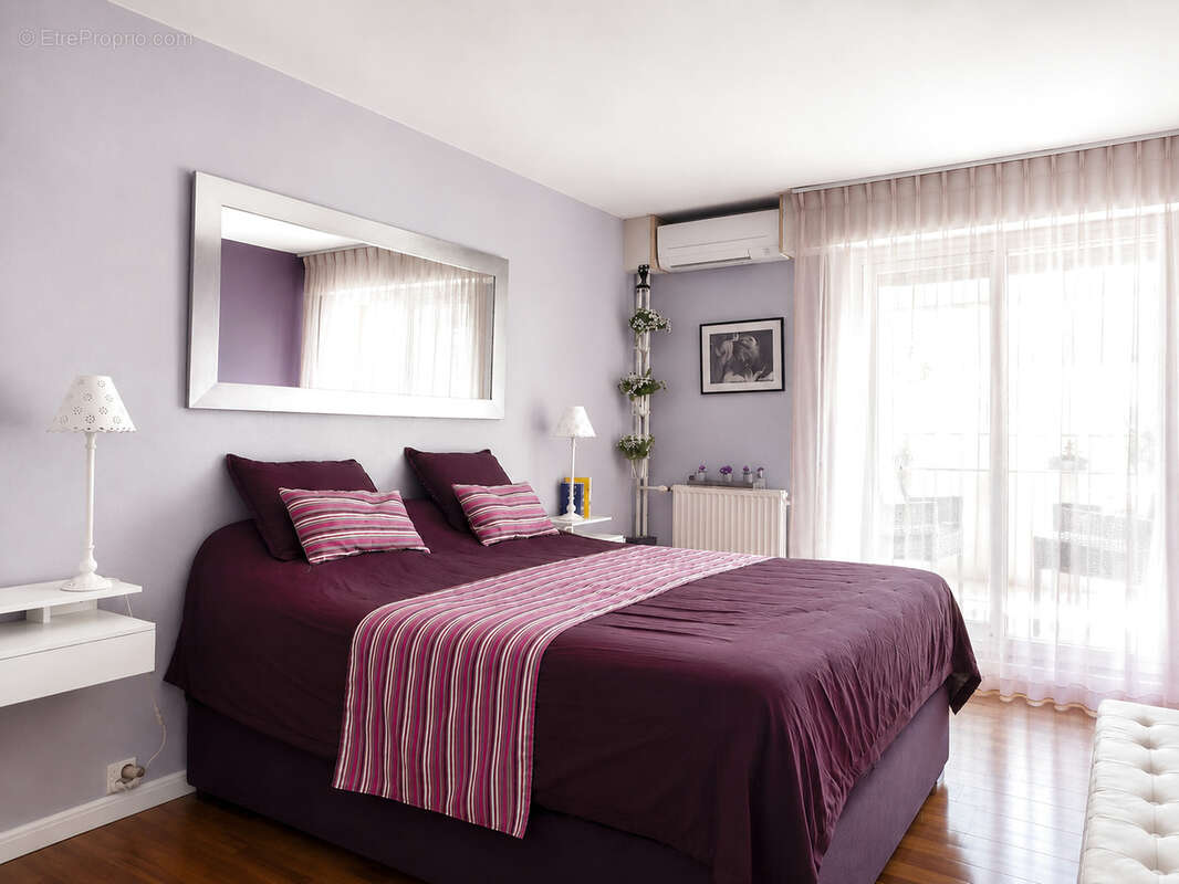 Appartement à PARIS-19E