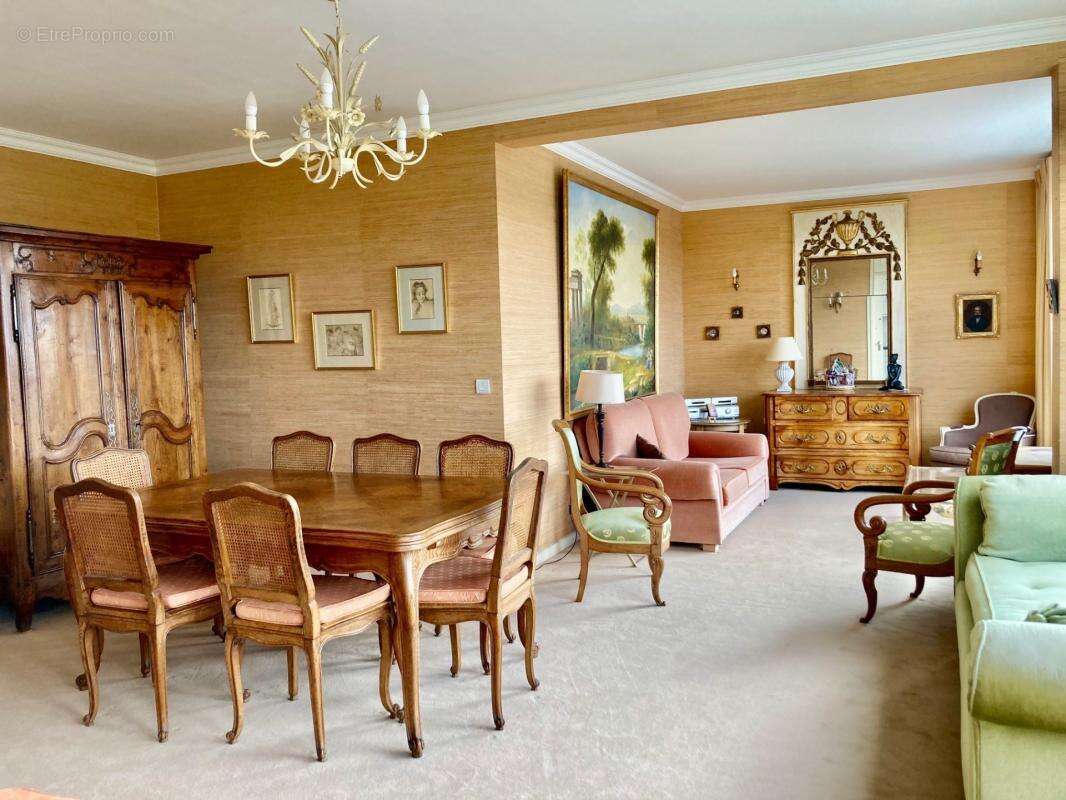 Appartement à CROIX