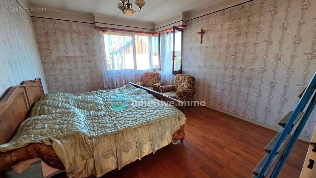 Maison à WEYERSHEIM