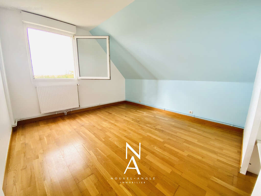 Maison à FRANCHEVILLE