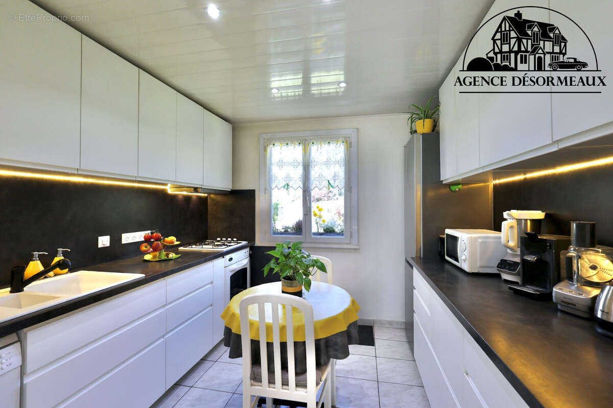 Maison à ANET