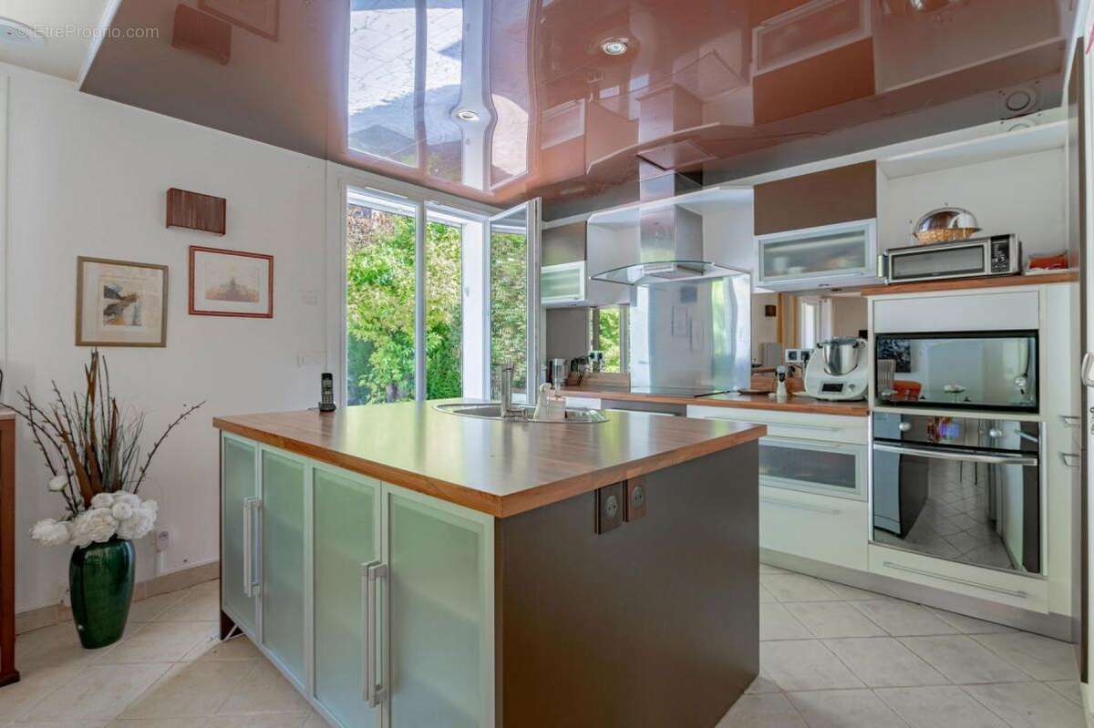 Maison à SOISY-SUR-SEINE