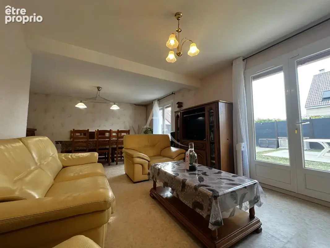 Maison de 108 m² avec 4 chambres, garage et cave - Lux - photo 5